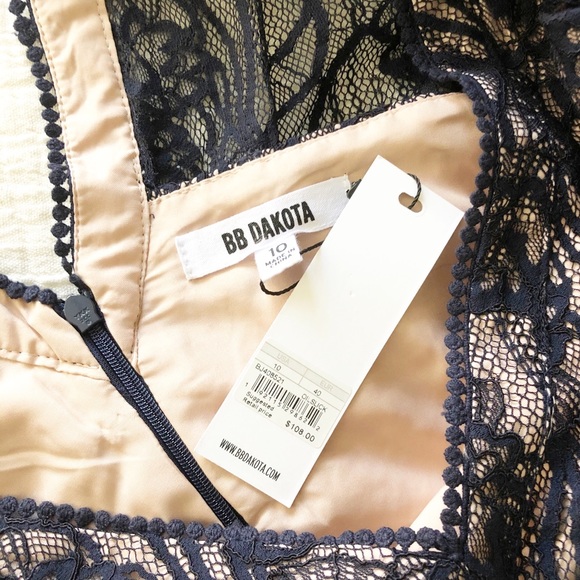 BB DAKOTA x REVOLVE In My Lace Dress - Picture 6 of 13